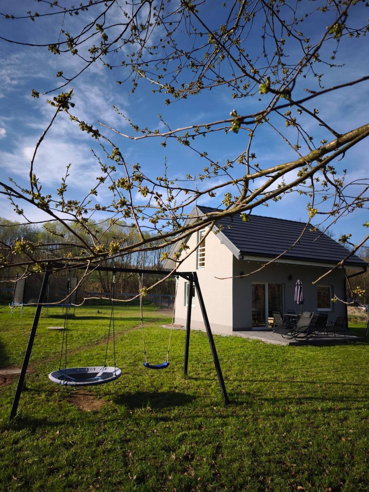 Mia Domo - Wypoczynek W Gorach Suchych, Kamiennych I Sowich Villa Gluszyca Buitenkant foto
